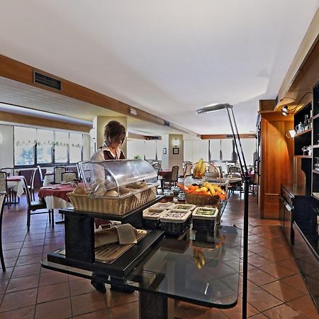 Hotel Santa Caterina Santa Caterina Valfurva Ngoại thất bức ảnh
