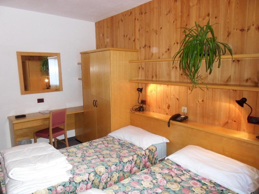 Hotel Santa Caterina Santa Caterina Valfurva Ngoại thất bức ảnh