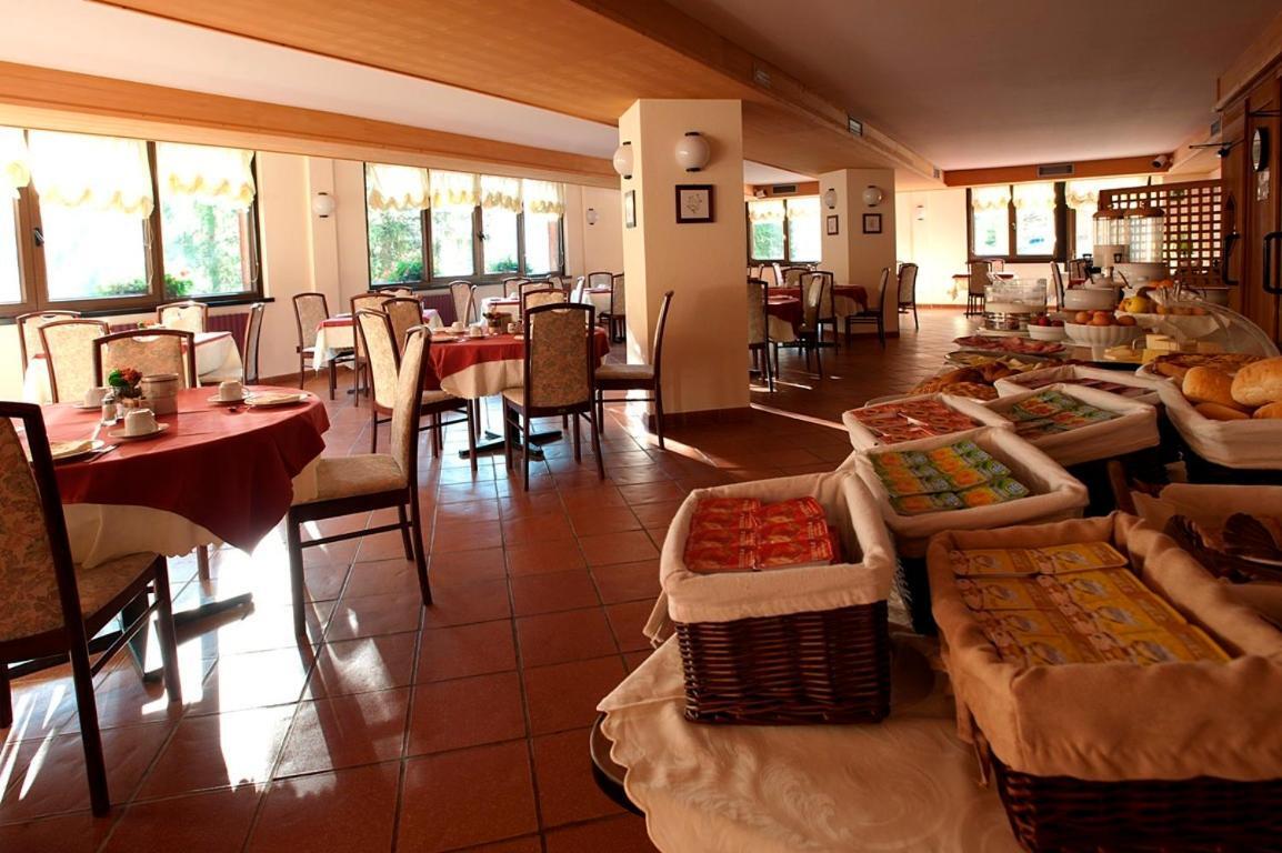 Hotel Santa Caterina Santa Caterina Valfurva Ngoại thất bức ảnh